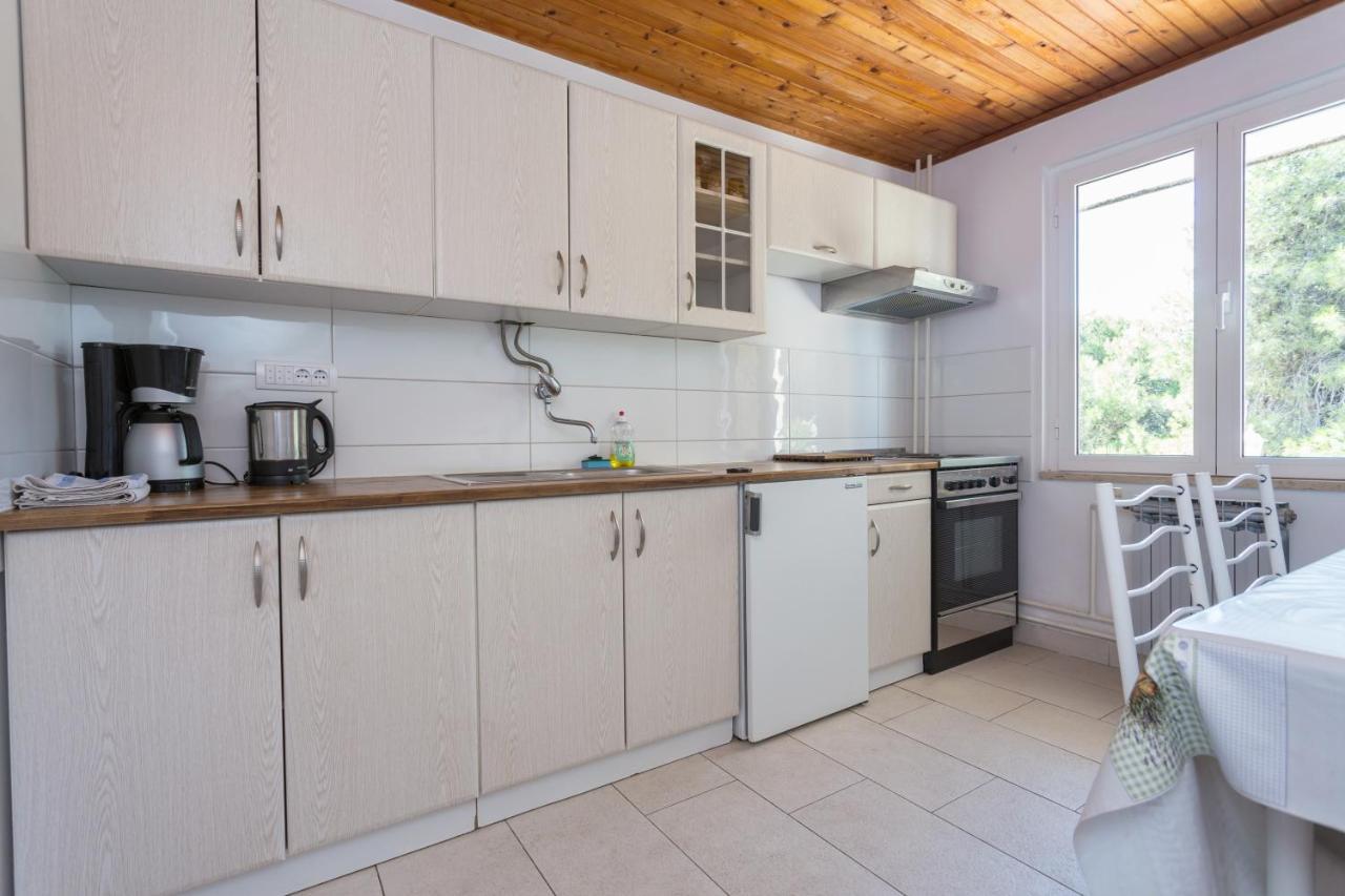Lussino Accommodation Mali Losinj Exterior photo