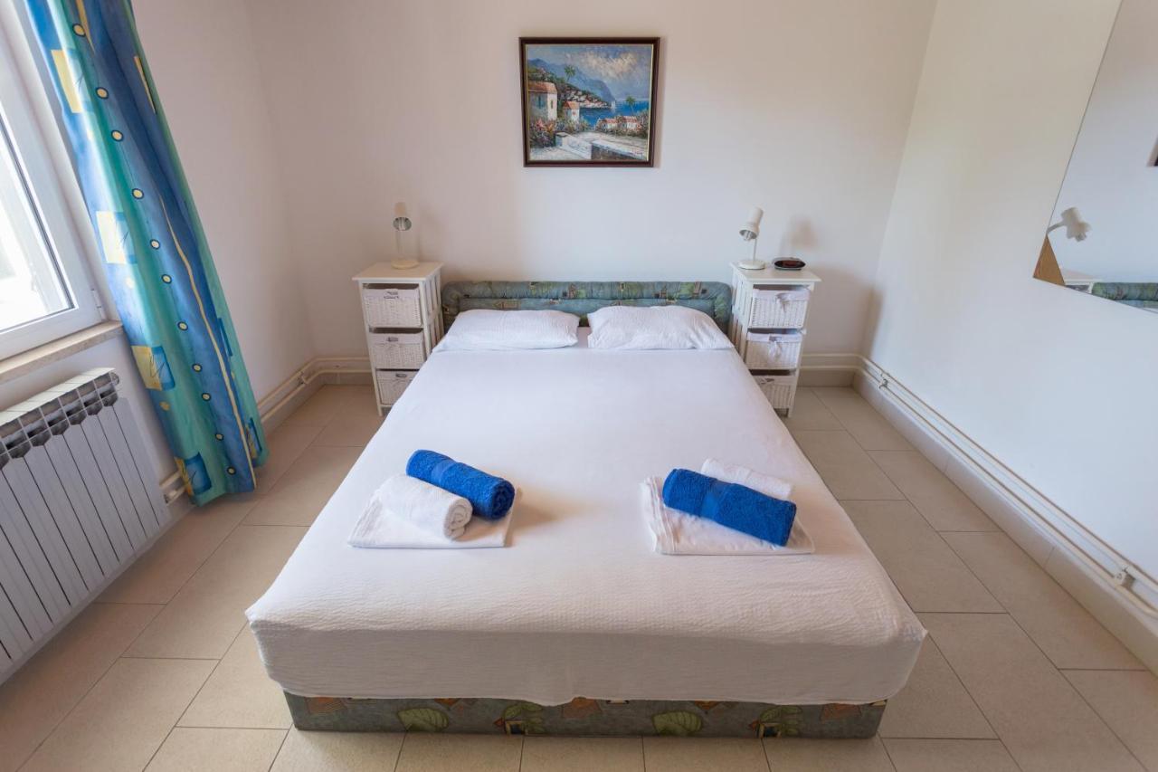 Lussino Accommodation Mali Losinj Exterior photo
